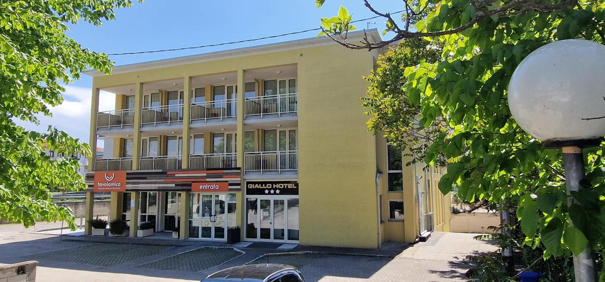 Hotel Giallo Noceto Zewnętrze zdjęcie