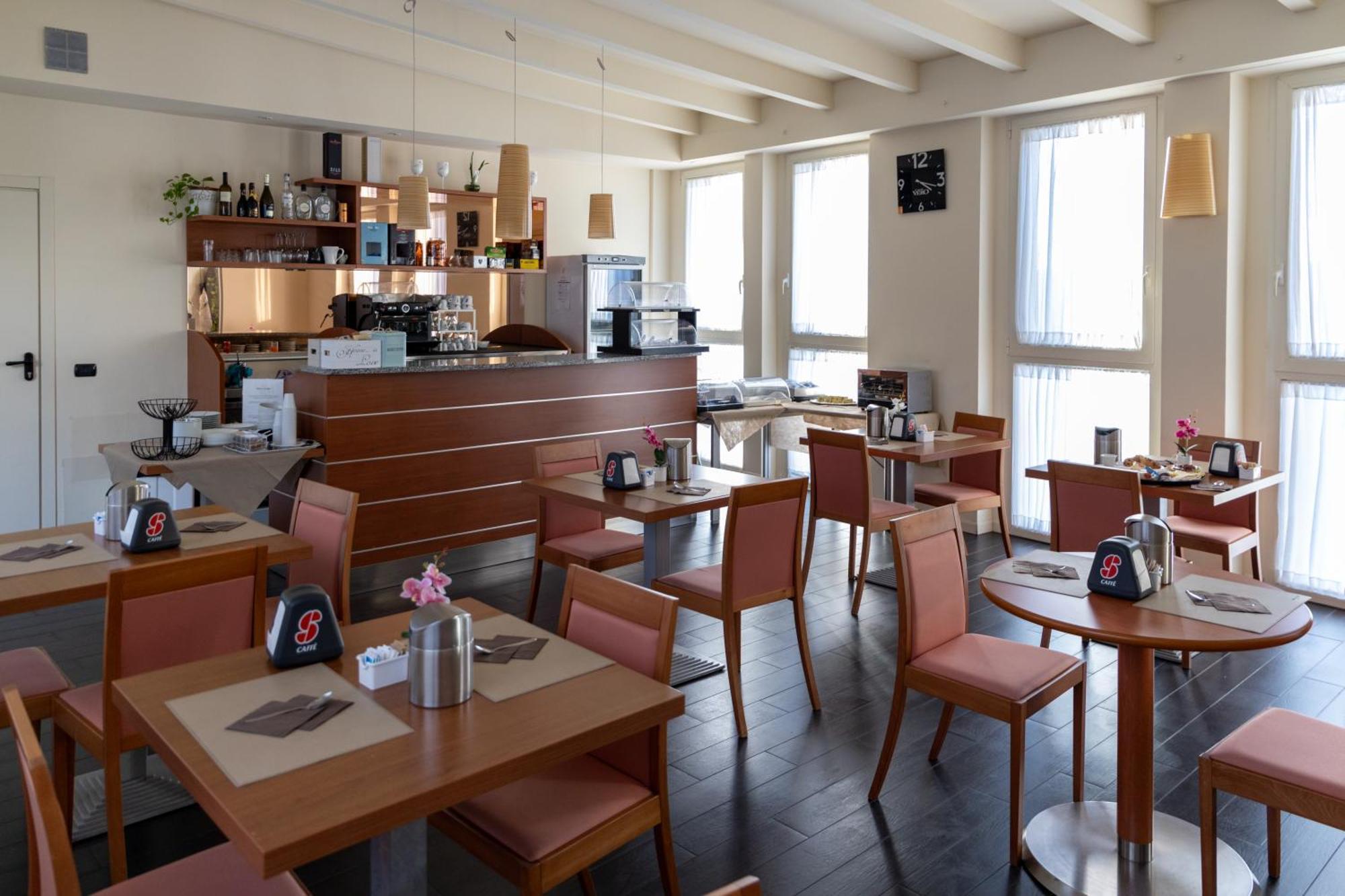 Hotel Giallo Noceto Zewnętrze zdjęcie
