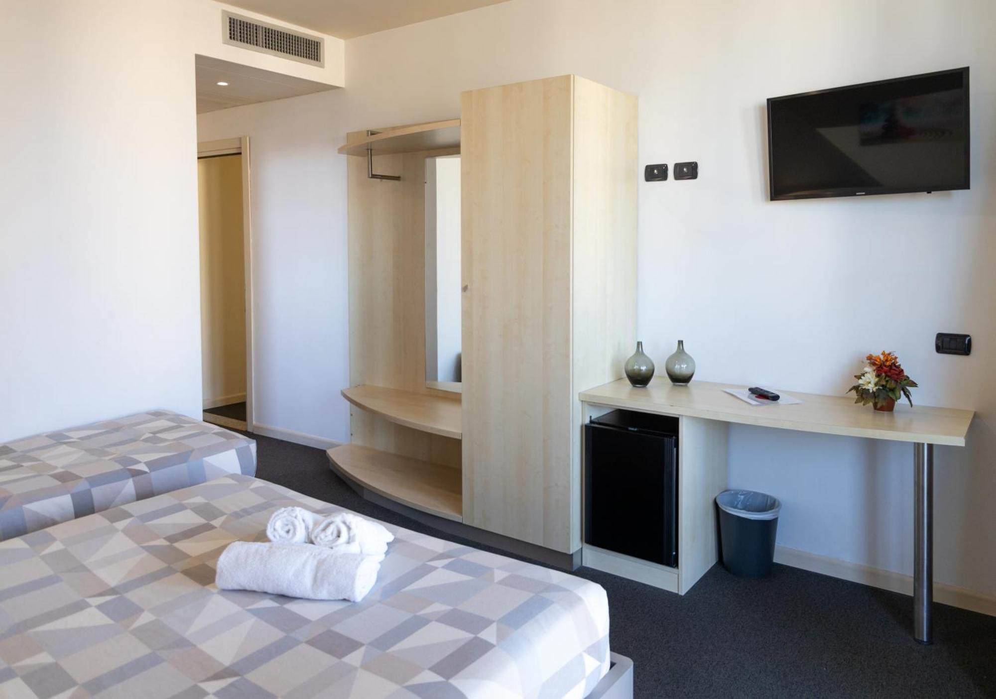 Hotel Giallo Noceto Zewnętrze zdjęcie